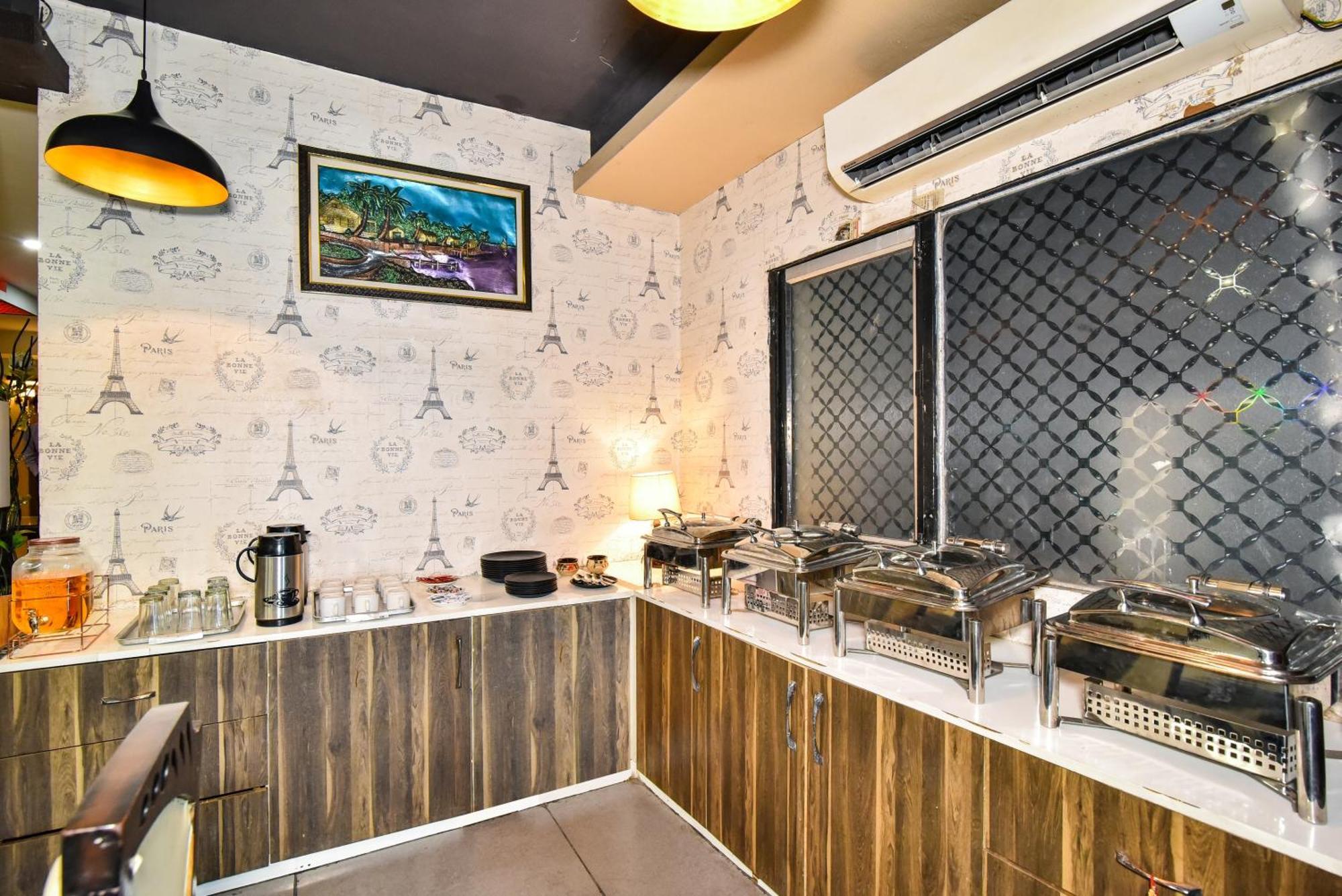 Pinaz Royale Hotel Amritsar Eksteriør billede